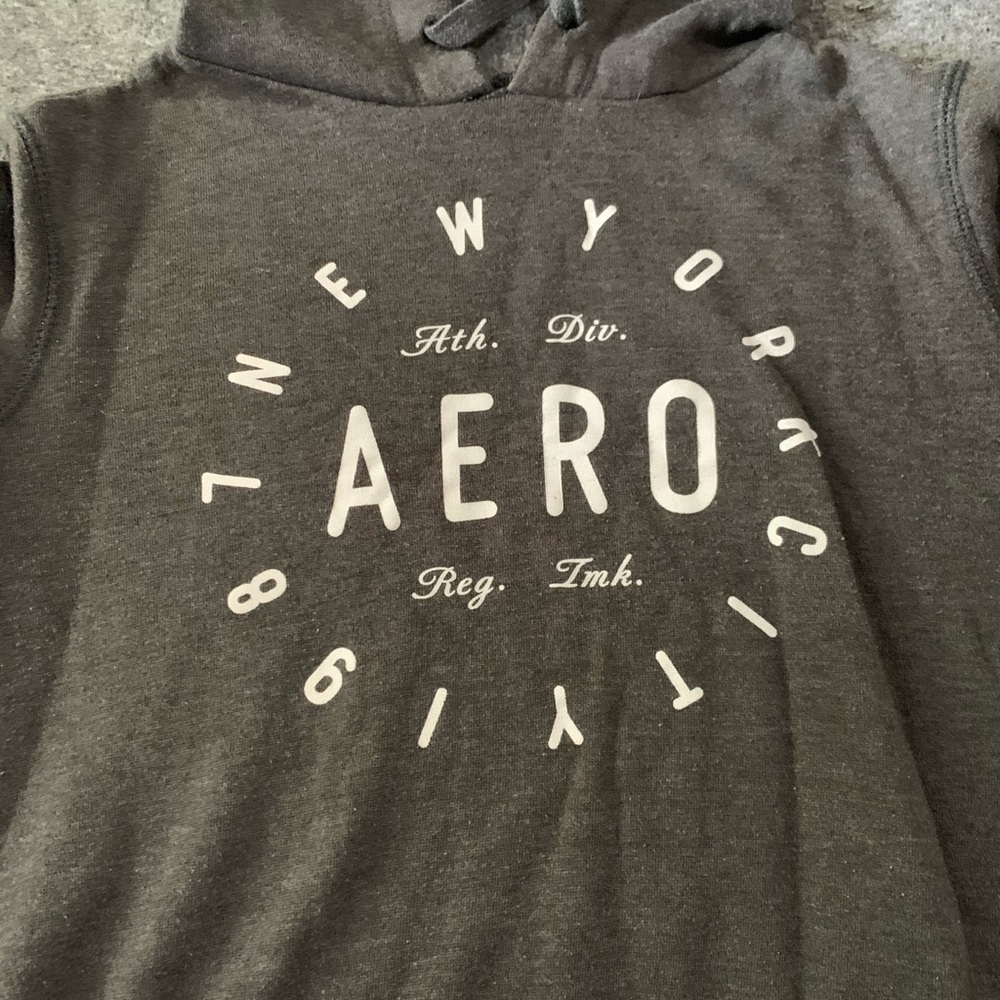 Grey Aeropostal cropped hoddie